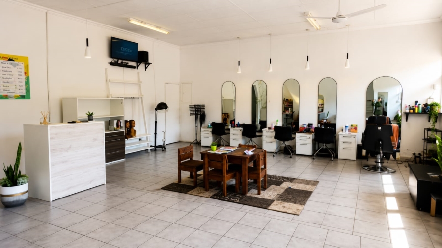 To Let Commercial Property for Rent in Schoemansville North West